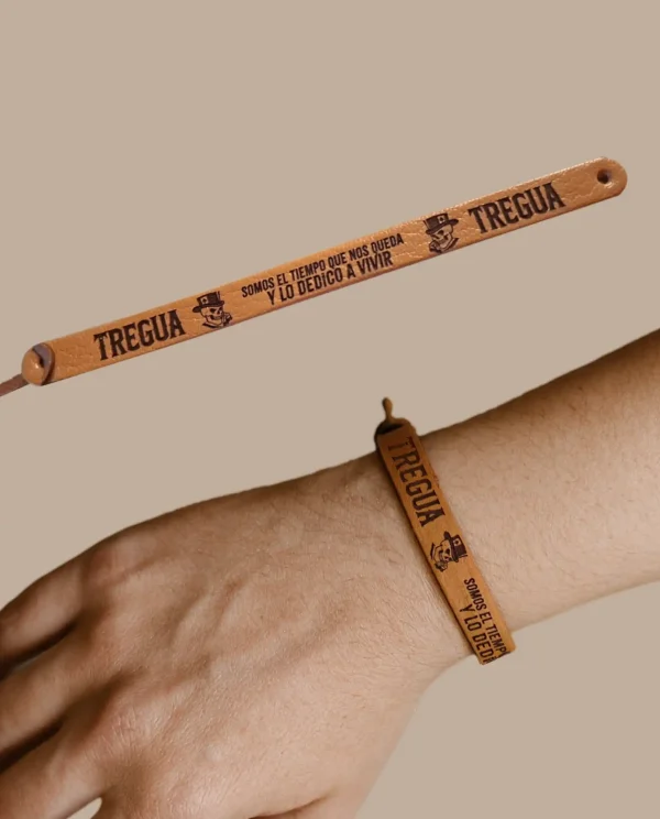 pulsera de cuero treguarock vivir merchandising oficial