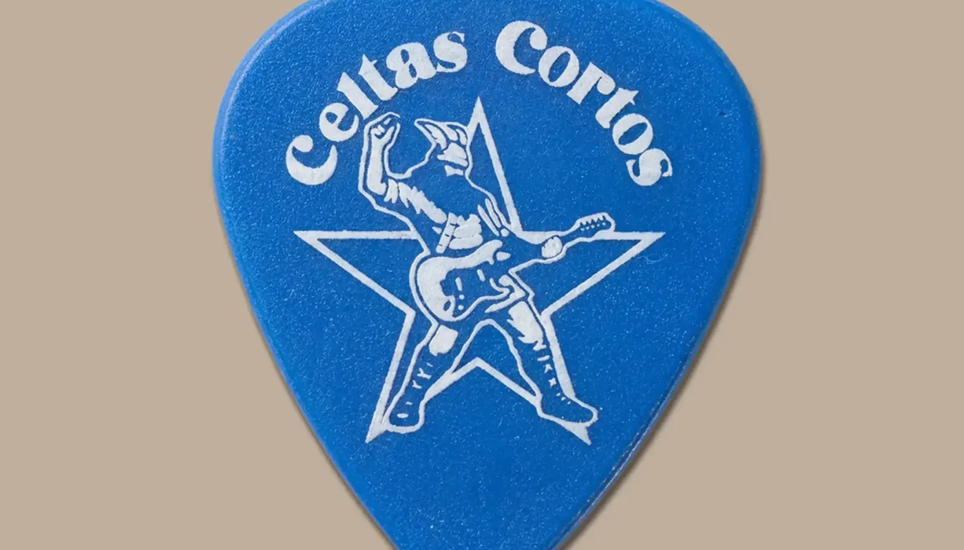 púa azul celtas cortos merchandising oficial medicine music